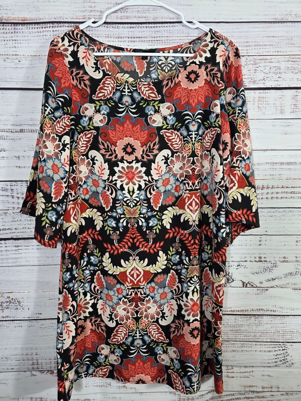 BF Be You Be Free Women's XL Boho Floral Print Tunic Top 3/4 Sleeve Multicolor